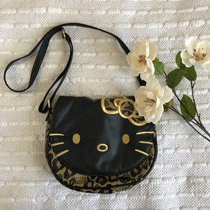 Hello Kitty crossbody bag